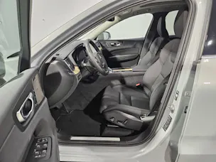 VOLVO XC60 2.0 T8 TE Ultra Bright eAWD