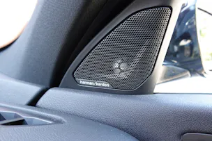 BMW M135i xDrive Steptronic - " CH Auto * Harman Kardon * Tempomat * Volant Chauffant * Sièges Sport Electrique/Mémoire/Chauffants "