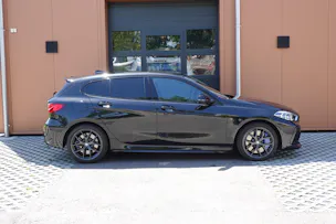 BMW M135i xDrive Steptronic - " CH Auto * Harman Kardon * Tempomat * Volant Chauffant * Sièges Sport Electrique/Mémoire/Chauffants "