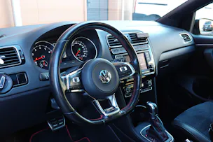 VW Polo 1.8 TSI GTI DSG - « CH Auto * Tout Ouvrant * Caméra * Tempomat * Drive Select »