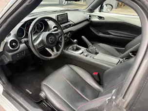 Mazda MX-5 2.0 Revolution