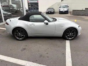 Mazda MX-5 2.0 Revolution