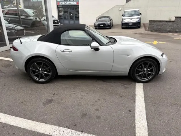 Mazda MX-5 2.0 Revolution