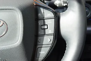 Toyota Prius 2,0 VVT-i Plug-in Hybrid Premium "Leasing 2,9% * 8 Roues * Toit solaire * Caméra 360 * Sièges ventilés/chauffants *