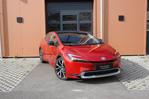 Toyota Prius 2,0 VVT-i Plug-in Hybrid Premium "Leasing 2,9% * 8 Roues * Toit solaire * Caméra 360 * Sièges ventilés/chauffants *