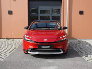 Toyota Prius 2,0 VVT-i Plug-in Hybrid Premium "Leasing 2,9% * 8 Roues * Toit solaire * Caméra 360 * Sièges ventilés/chauffants *