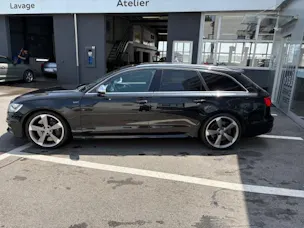 AUDI S6 Avant 4.0 V8 TFSI quattro S-Tronic