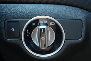 MERCEDES-BENZ A 250 Sport 4Matic 7G-DCT -" Pack AMG * Sièges Chauffants * Camera de recul* GPS * Tempomat * intérieur carbone *