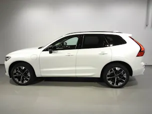 VOLVO XC60 2.0 T6 TE Ultra Dark eAWD