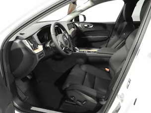 VOLVO XC60 2.0 T6 TE Ultra Dark eAWD