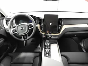 VOLVO XC60 2.0 T6 TE Ultra Dark eAWD