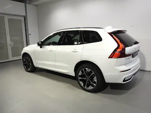 VOLVO XC60 2.0 T6 TE Ultra Dark eAWD