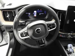 VOLVO XC60 2.0 T6 TE Ultra Dark eAWD