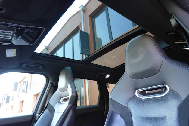 Land Rover Range Rover Sport 5.0 V8 S/C SVR Facelift 575' - "Toit Ouvrant * Roues 22' * Carbon * Son Meridian * Sièges Chauf./Ventilés"