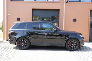 Land Rover Range Rover Sport 5.0 V8 S/C SVR Facelift 575' - "Toit Ouvrant * Roues 22' * Carbon * Son Meridian * Sièges Chauf./Ventilés"