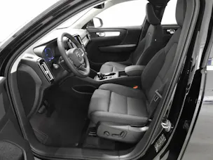 VOLVO XC40 1.5 T4 PiH Inscription Expression