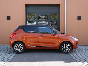 Suzuki Swift 1.2i Piz Sulai Top Hybrid Allgrip 4x4 "CH Auto * Keyless * GPS * Caméra * Temp. Adapt"