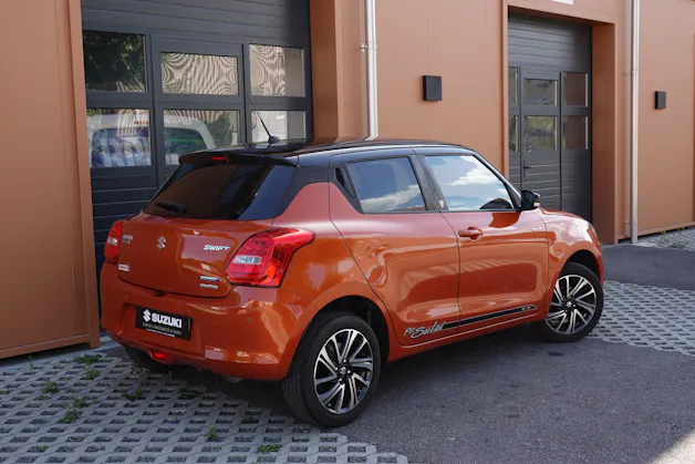 Suzuki Swift 1.2i Piz Sulai Top Hybrid Allgrip 4x4 "CH Auto * Keyless * GPS * Caméra * Temp. Adapt"