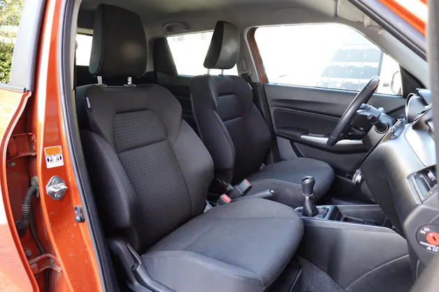 Suzuki Swift 1.2i Piz Sulai Top Hybrid Allgrip 4x4 "CH Auto * Keyless * GPS * Caméra * Temp. Adapt"