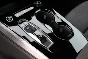 Audi A5 Sportback 40 TDI S-Line S-tronic - "Display Passager * Pack S-Line Complet * Tempom. Adapt. * Caméra 360' * Lumière Amb"