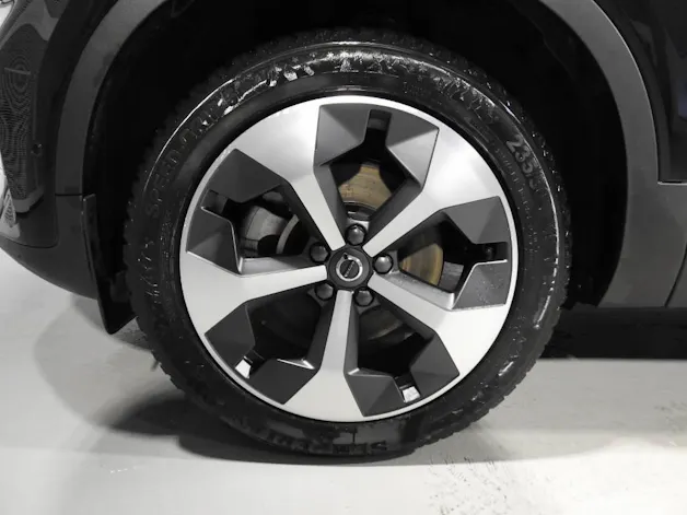 Volvo XC40 2.0 B4 MH Plus Dark