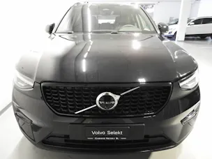 Volvo XC40 2.0 B4 MH Plus Dark