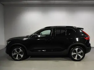 VOLVO XC40 2.0 B4 MH Plus Dark
