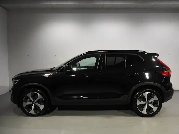 Volvo XC40 2.0 B4 MH Plus Dark