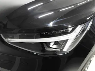VOLVO XC40 2.0 B4 MH Plus Dark
