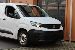 PEUGEOT Partner 1.5 Blue HDi s/s Premium Long 1000kg - "2 Places/Caméra/Porte Coulissante"