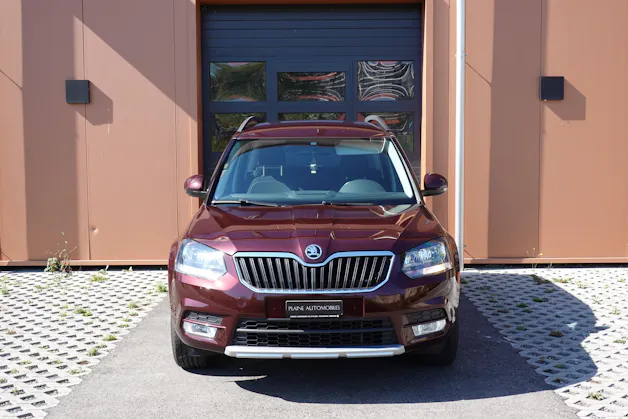 Škoda Yeti 1.2 TSI DSG -"* CH Fahrzeug * 8 Roues * Phares Auto * Capteur stationnement * Tempomat * Clim Auto *