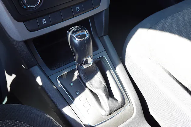 Škoda Yeti 1.2 TSI DSG -"* CH Fahrzeug * 8 Roues * Phares Auto * Capteur stationnement * Tempomat * Clim Auto *