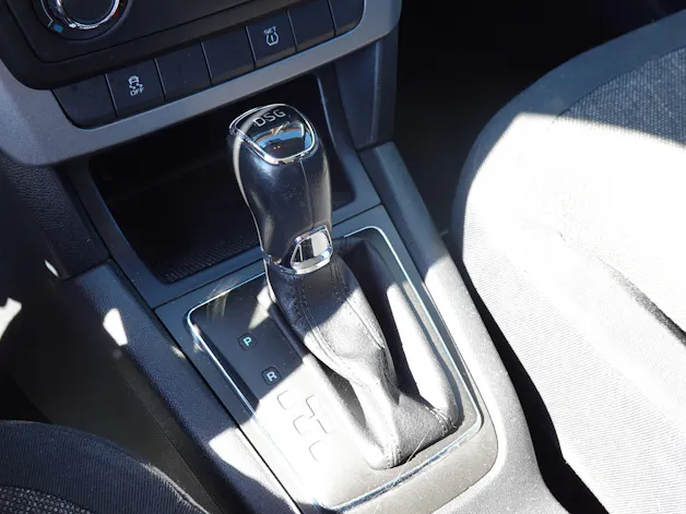 Škoda Yeti 1.2 TSI DSG -"* CH Fahrzeug * 8 Roues * Phares Auto * Capteur stationnement * Tempomat * Clim Auto *