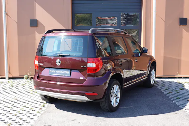 Škoda Yeti 1.2 TSI DSG -"* CH Fahrzeug * 8 Roues * Phares Auto * Capteur stationnement * Tempomat * Clim Auto *