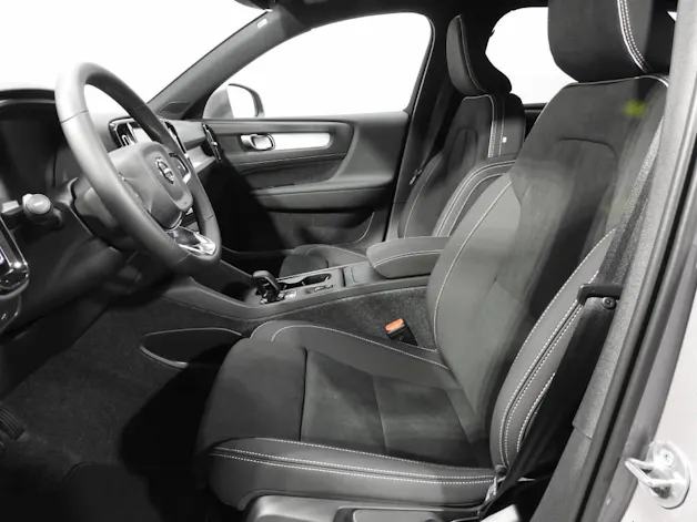 Volvo XC40 2.0 B3 MH Core
