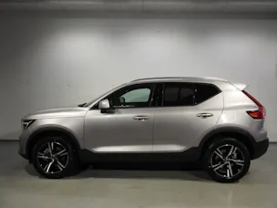 VOLVO XC40 2.0 B3 MH Core