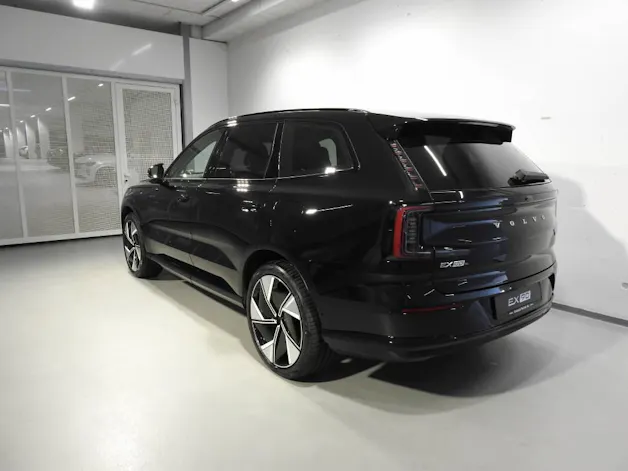 Volvo EX 90 Twin Ultra AWD