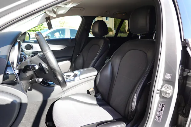 Mercedes-Benz C 220 BlueTEC AMG Line - "Véhicule CH * Pack AMG line * Caméra * Roues 19' "