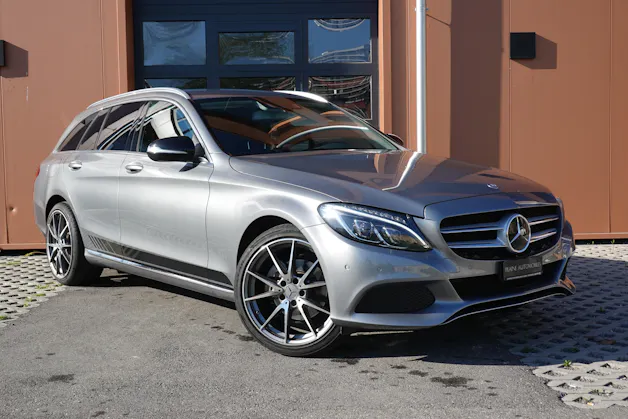 Mercedes-Benz C 220 BlueTEC AMG Line - "Véhicule CH * Pack AMG line * Caméra * Roues 19' "