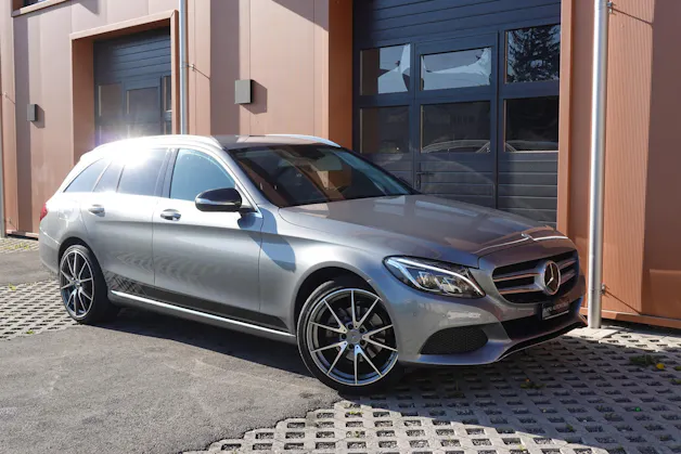 Mercedes-Benz C 220 BlueTEC AMG Line - "Véhicule CH * Pack AMG line * Caméra * Roues 19' "