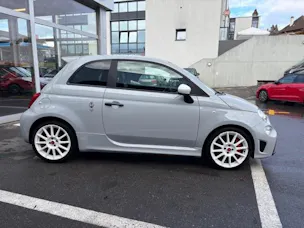 FIAT 595 Abarth 1.4 T-Jet 180 Esseesse