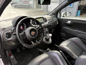 FIAT 595 Abarth 1.4 T-Jet 180 Esseesse