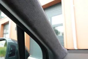 PORSCHE Macan Turbo PDK - "CH Auto * Pack Chrono * Sièges 18 Pos. * Caméra 360' * Echap. Sport"