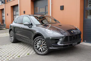 PORSCHE Macan Turbo PDK - "CH Auto * Pack Chrono * Sièges 18 Pos. * Caméra 360' * Echap. Sport"