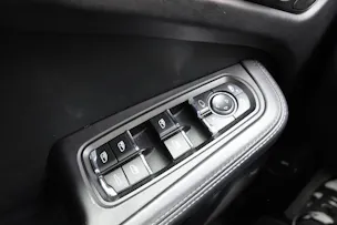 PORSCHE Macan Turbo PDK - "CH Auto * Pack Chrono * Sièges 18 Pos. * Caméra 360' * Echap. Sport"