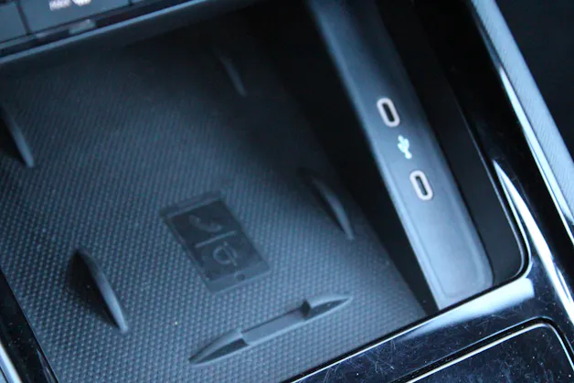 Škoda Kamiq 1.5 TSI ACT Monte Carlo DSG - "Toit Pano * 8 Roues * Tempomat Adapt * Caméra * Son Premium"