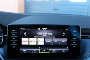 SKODA Kamiq 1.5 TSI ACT Monte Carlo DSG - "Toit Pano * 8 Roues * Tempomat Adapt * Caméra * Son Premium"