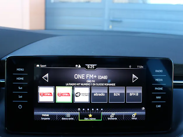 Škoda Kamiq 1.5 TSI ACT Monte Carlo DSG - "Toit Pano * 8 Roues * Tempomat Adapt * Caméra * Son Premium"