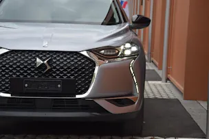 DS Automobiles AUTOMOBILES DS 3 Crossback 1.2 Performance Line EAT8
