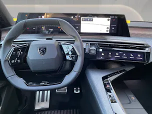 Peugeot 5008 1.2 Hybrid GT